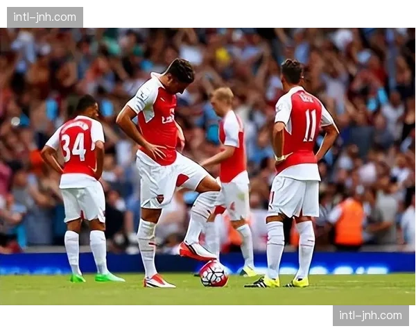 战术复盘：阿森纳如何用高位逼抢扼杀马竞反击