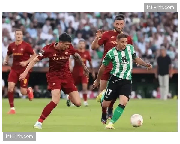 比利亚雷亚尔vs塞尔塔前瞻：欧战资格关键战