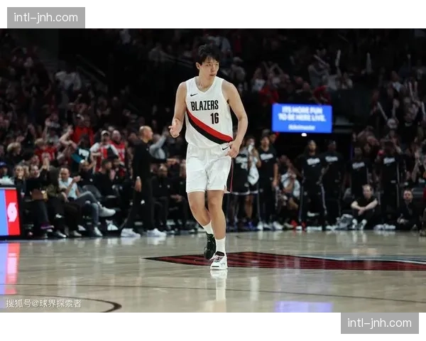 开拓者从G联赛召回中国球员杨瀚森，将随队出战剩余比赛